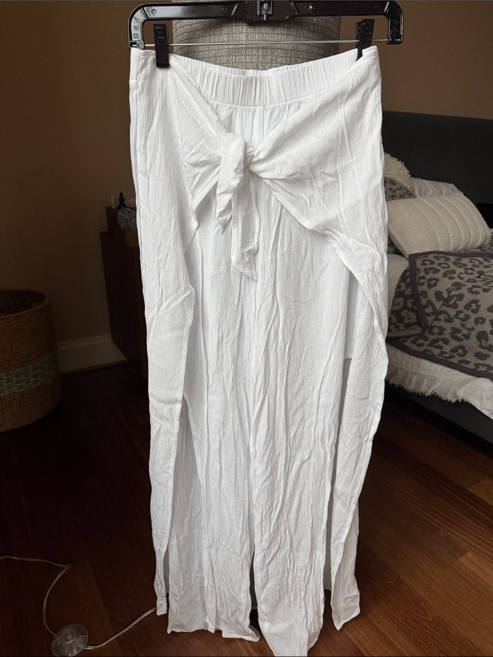 Kona Sol White Tie-Front Beach Cover up Pants